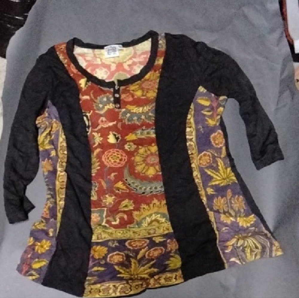 Parsley & Sage Multicolor Bohemian Long Sleeve Top